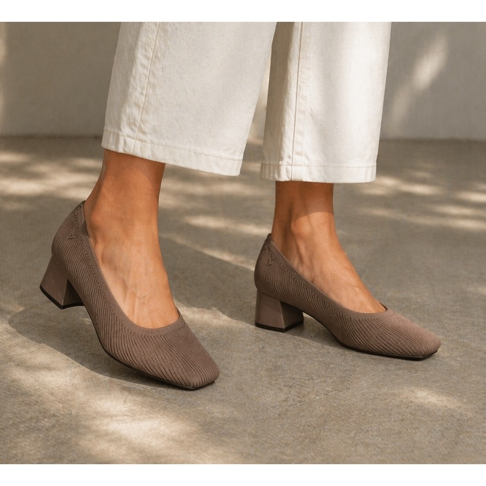 VIVAIA‎ Melody Expresso Ribbed Knit Square Toe Block Heel Pumps EU 40 US 9
